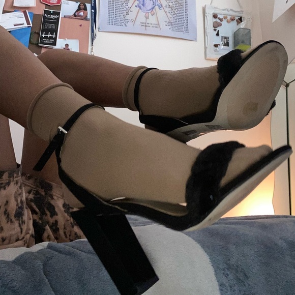 PrettyLittleThing Shoes - Black furry heels